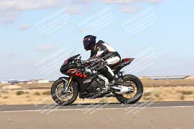 media/Nov-03-2024-TrackDaz (Sun) [[44580f4982]]/B Group/1220pm (Wheelie Bump)/